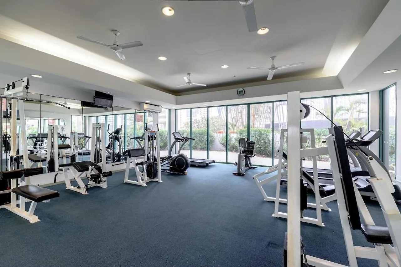 Crown Towers Resort Apartments غولد كوست 0*,