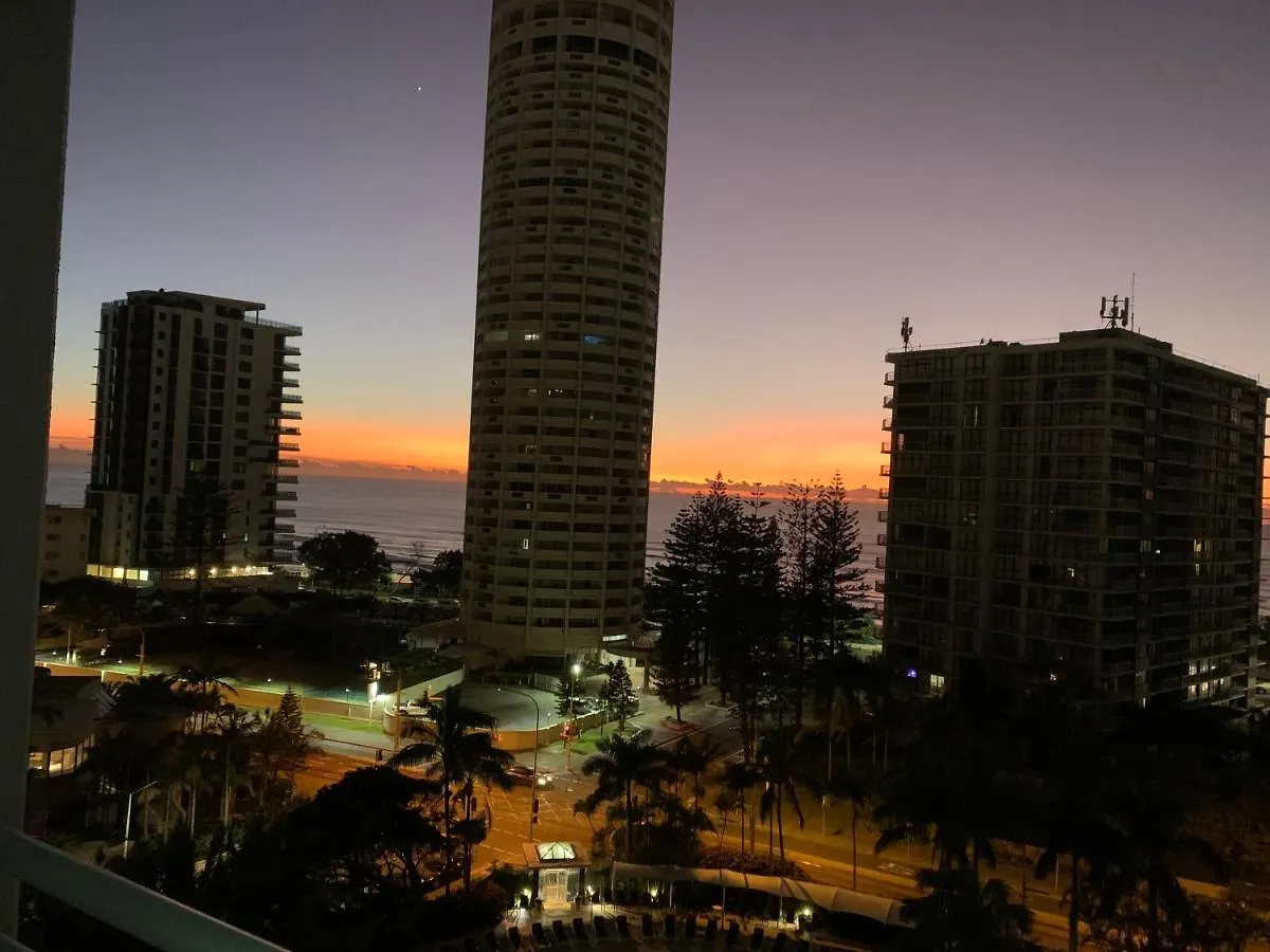 Crown Towers Resort Apartments غولد كوست أستراليا